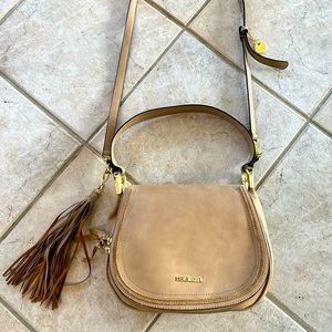 Sandy/Tan Steve Madden Purse with Gold Hardware